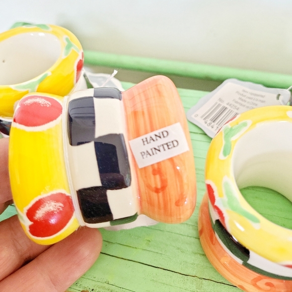 NWT Amscan Home Whimsy Hand Painted Ceramic Napkin Rings Set Of 6 - Picture 9 of 9